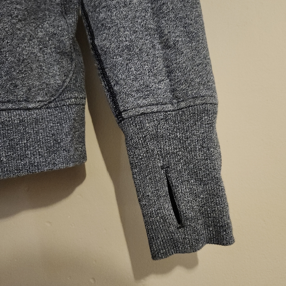 Lululemon Scuba Hoodie Size 6 Grey - Picture 7 of 8